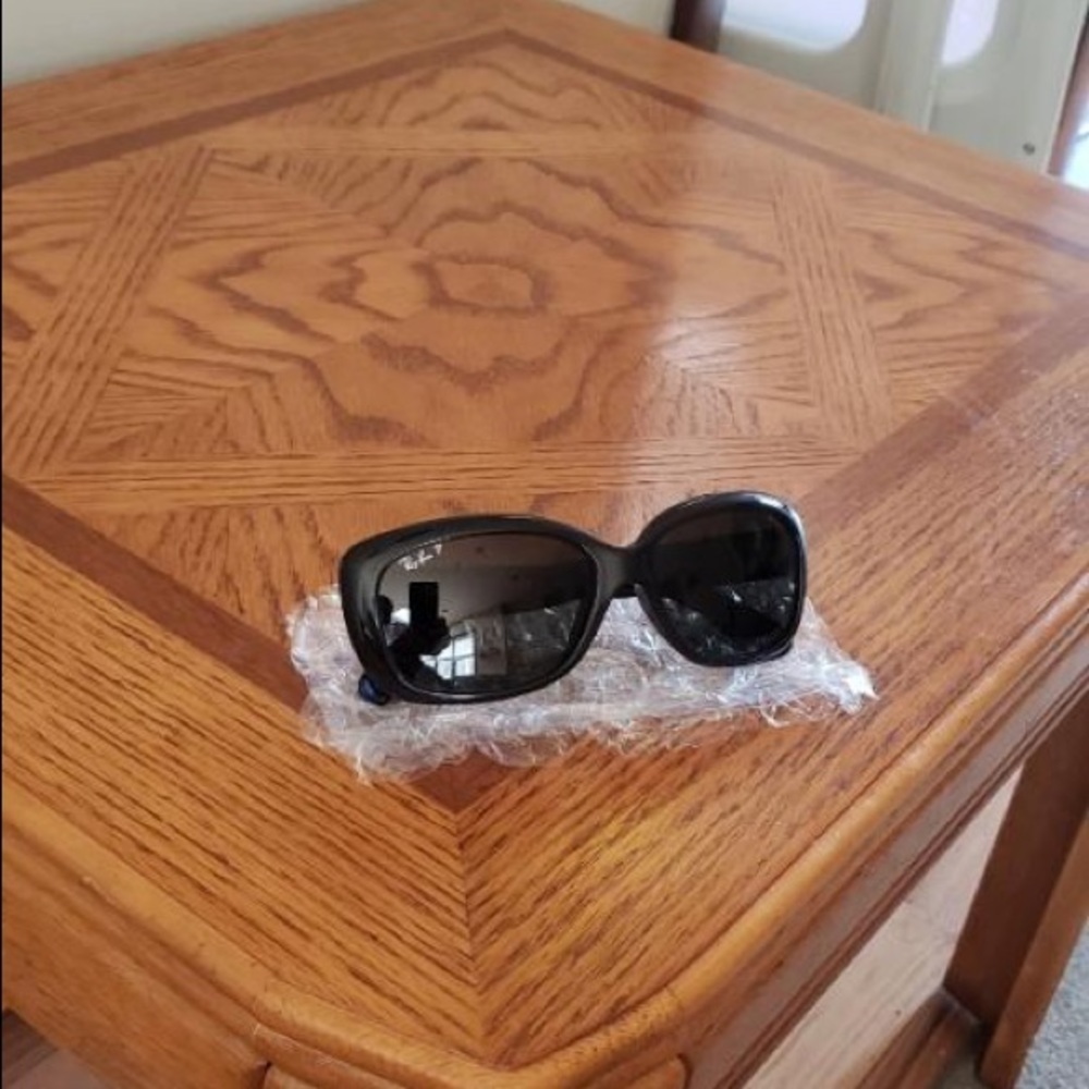 Ray Ban women’s sunglasses